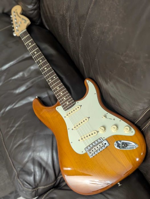Fender American Performer Stratocaster (Made in USA)