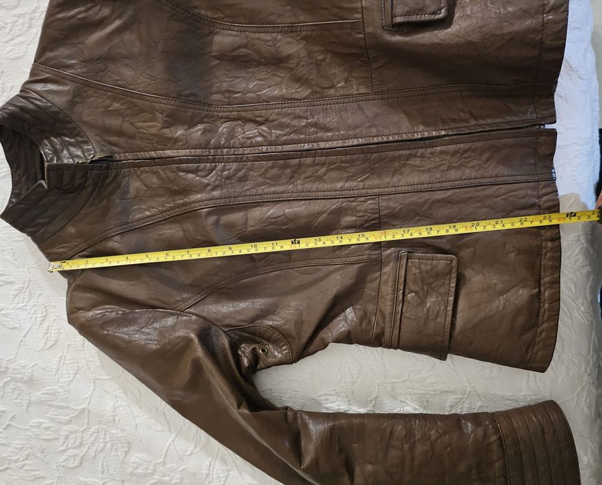 Blusão em pele genuína