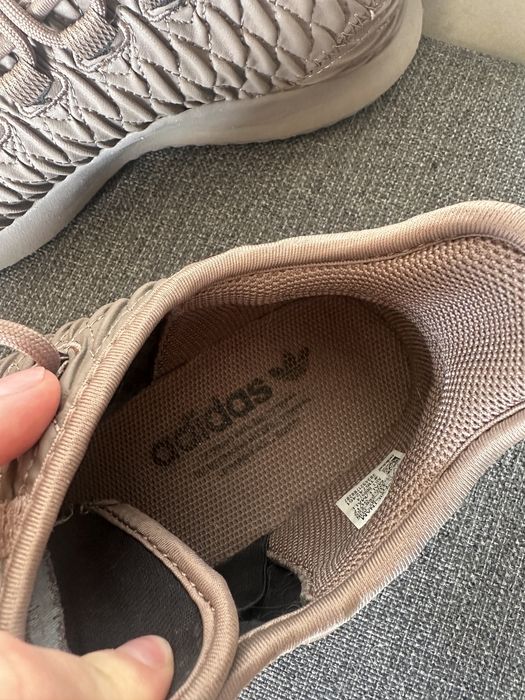 Кросівки Adidas Tubular Shadow, EU 41
