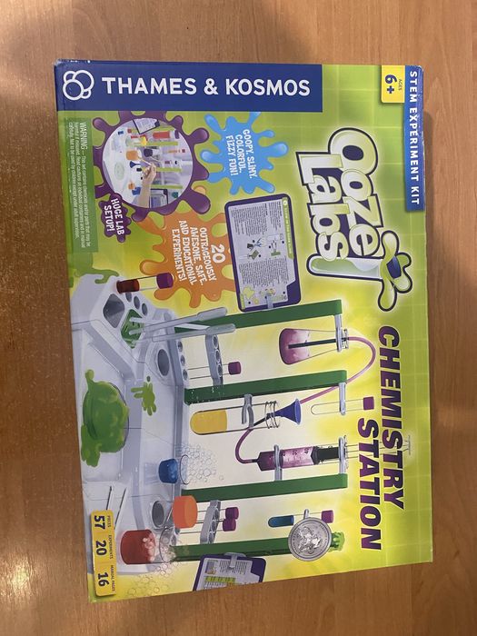 Великий хімічний набір Ooze Labs Chemistry Station (Thames & Kosmos) — 20 експериментів
