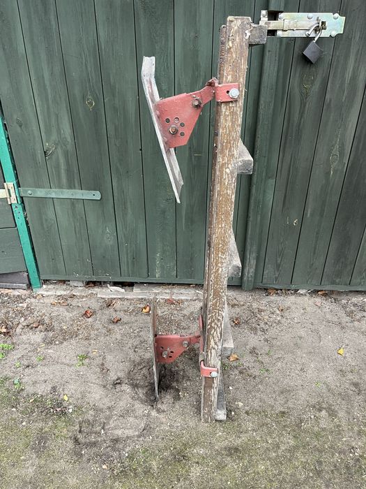 Schody zewnetrzne dachowe