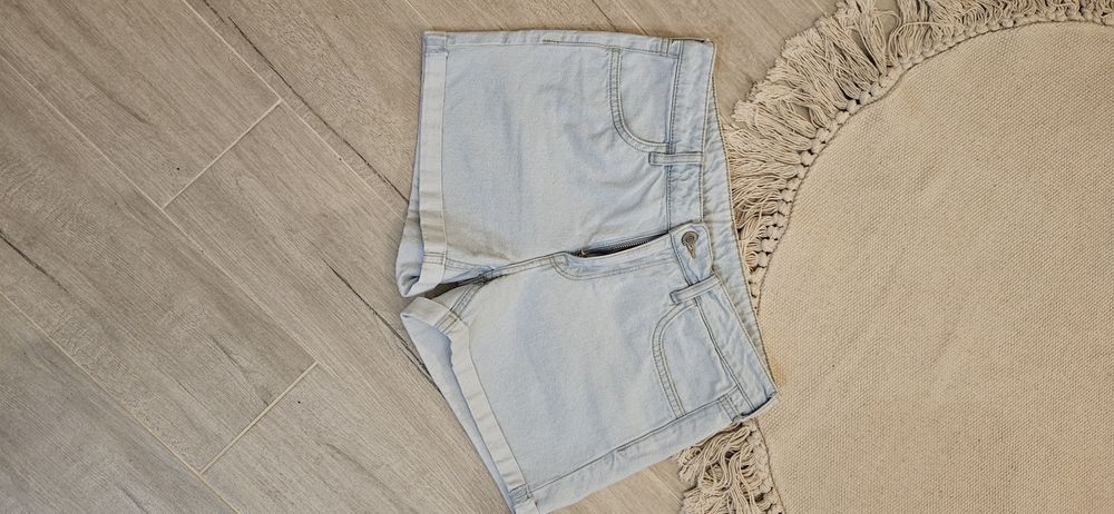 Szorty dżinsowe H&M rozm. 36