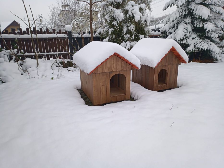 Duża ocieplana buda dla psa