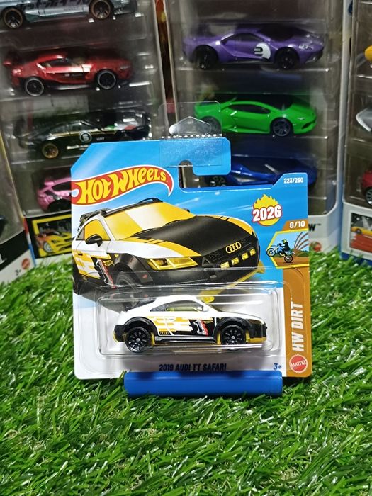 Hot Wheels 2019 Audi TT Safari