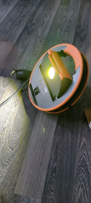 Reflektor lampa LED Grunda