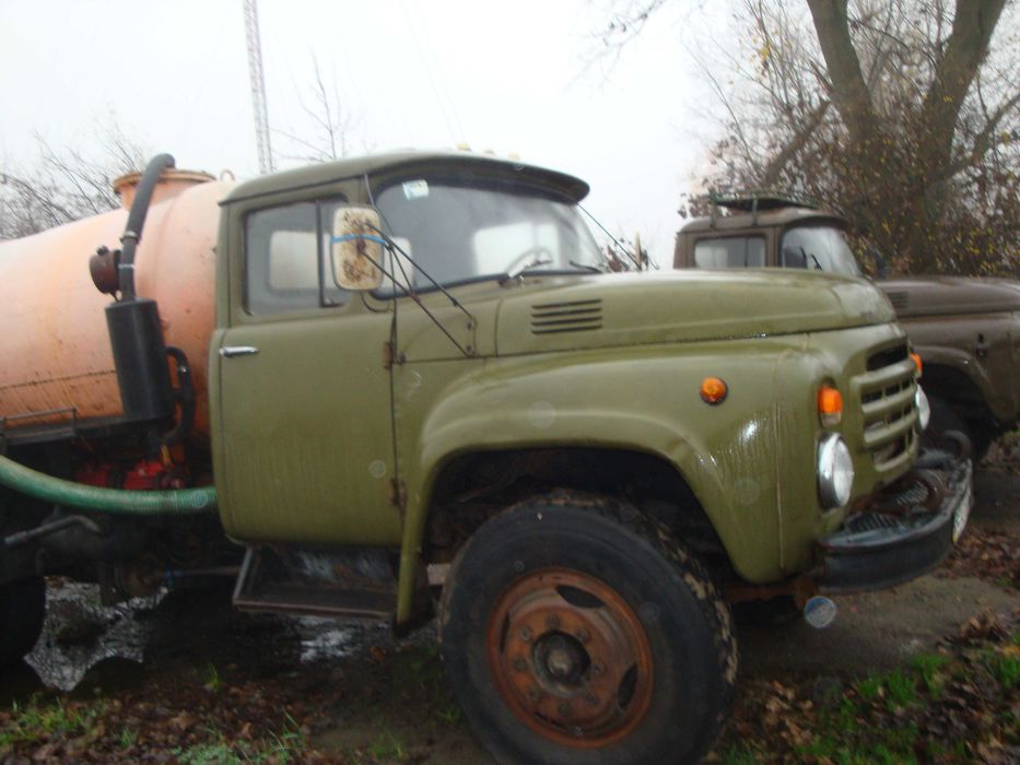 асенізатор ЗІЛ-130