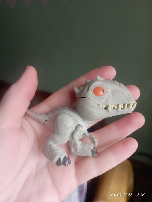 Игрушка динозаврик из пластика, Германия.