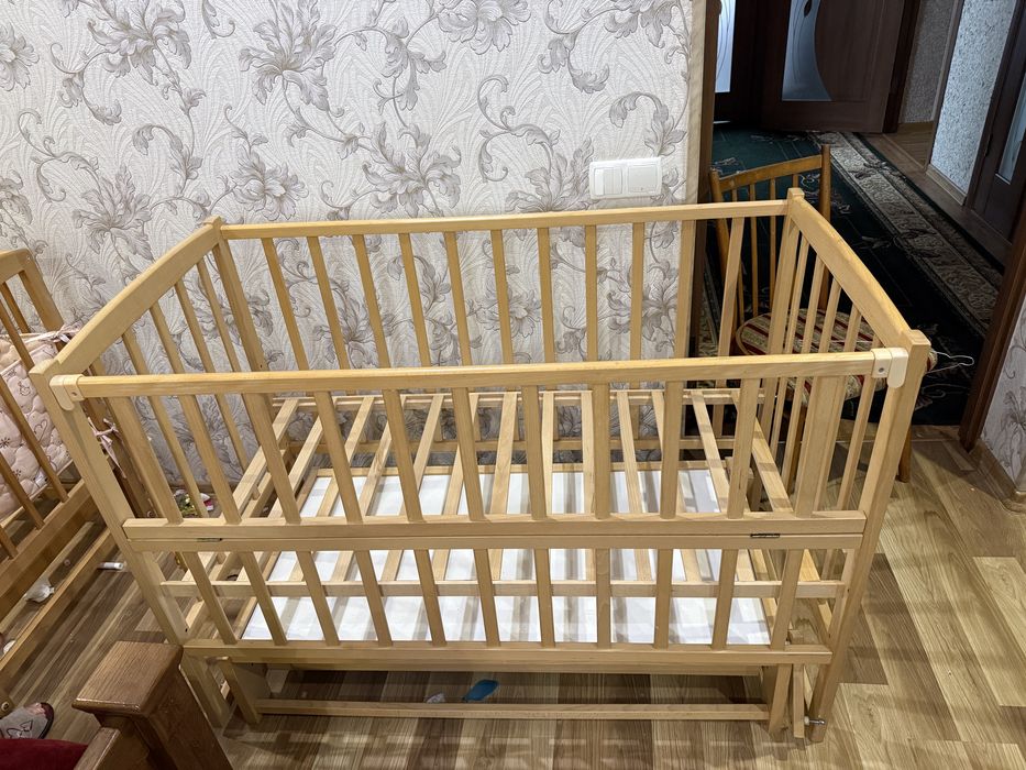 Продається дитяча ліжечко
