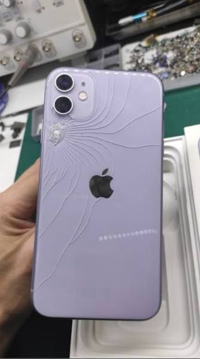 Віддам свій старенький телефон