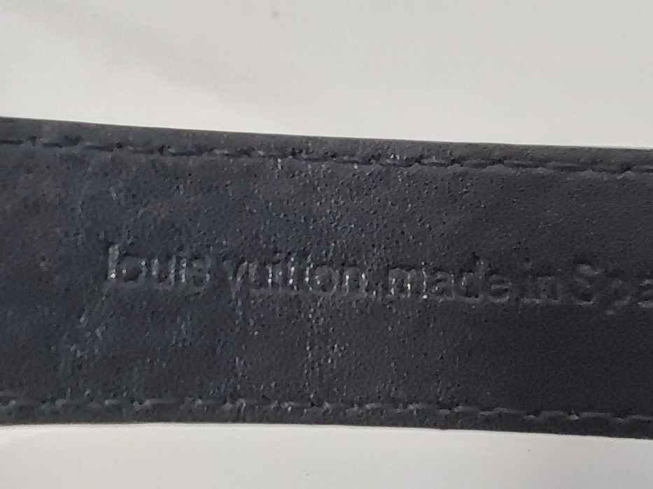 Pulseira de homem Louis Vuitton.