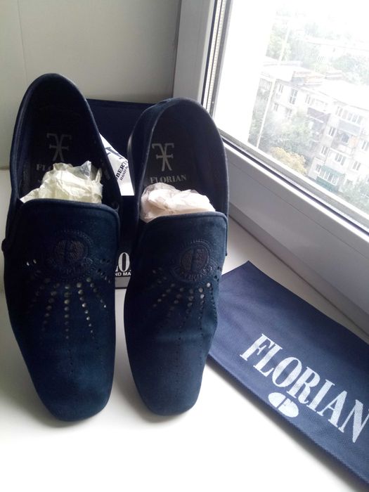 продам лоферы мужские Florian