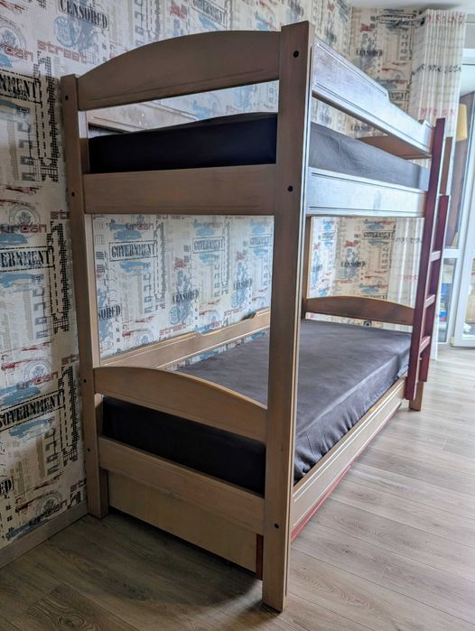 Продам двоярусне ліжко кровать дитяче