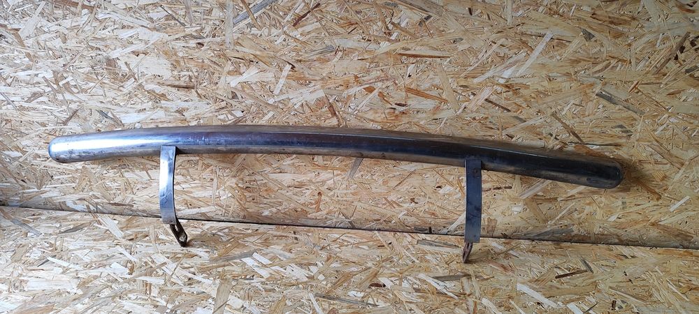 Обвес для внедорожника из полированной нержавейки.