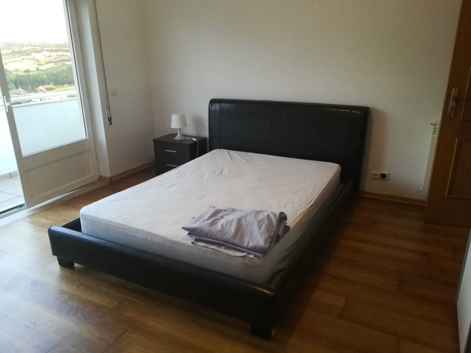 Quarto individual em Alcobaça