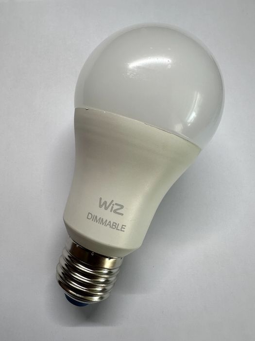 Smart LED ściemnialna żarówka A60 E27/8W/230V 2700K CRI 90 Wi-Fi - WiZ