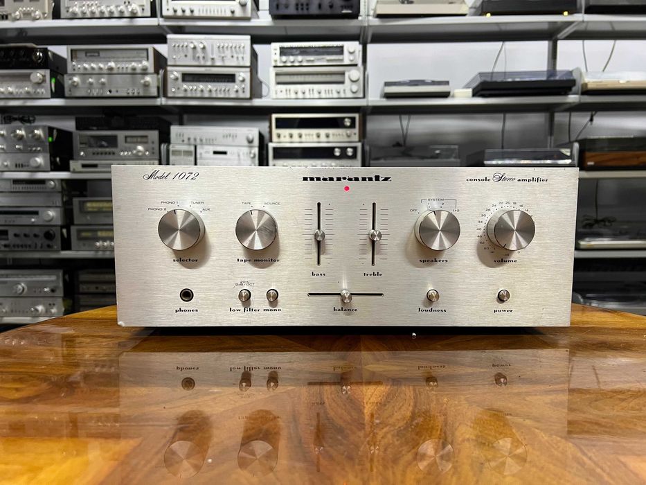 Wzmacniacz Marantz Model No. 1072 Vintage, Audio Room