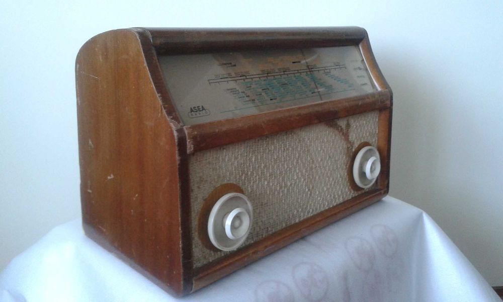 Radio lampowe ASEA U165(Szwecja)