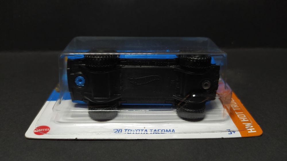 Hot Wheels '20 Toyota Tacoma HW Hot Trucks 2022 [72/250]
