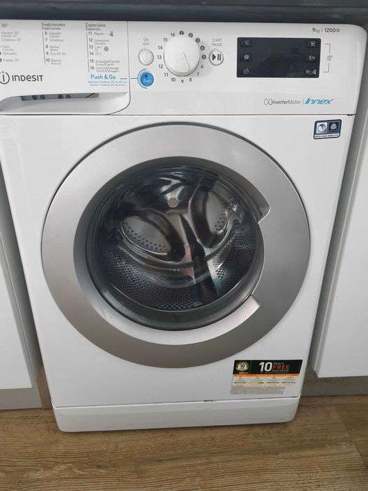 Maquina de lavar roupa Indesit