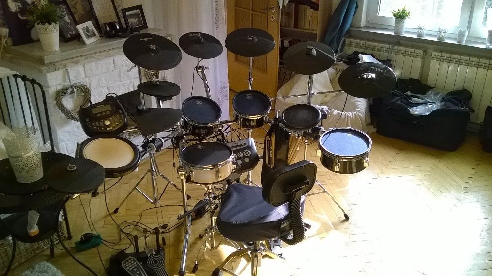 Perkusja Elektroniczna rozbudowany zestaw Roland TD6-Alesis DM7