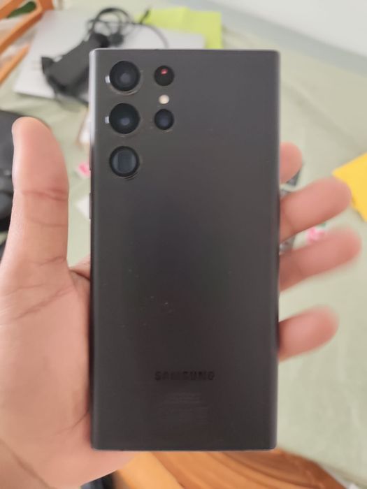Samsung Galaxy S22 Ultra 128GB Como Novo Desbloqueado