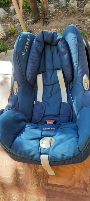 Автокрісло Maxi-Cosi CabrioFix (0–13 кг)