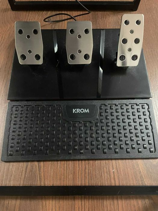 Volante de Simulação de Corrida Krom K-Wheel PRO