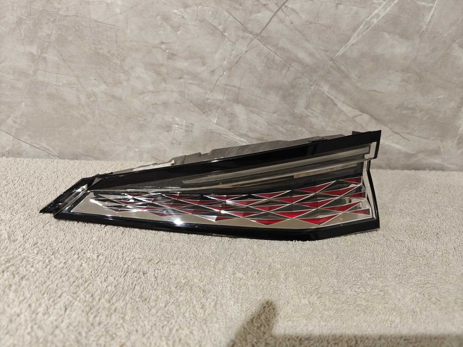 Lampa Prawy Tył W Klapę Citroen DS4 EUROPA