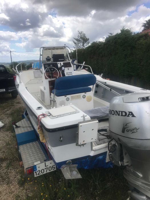 barco lancha reefrunner