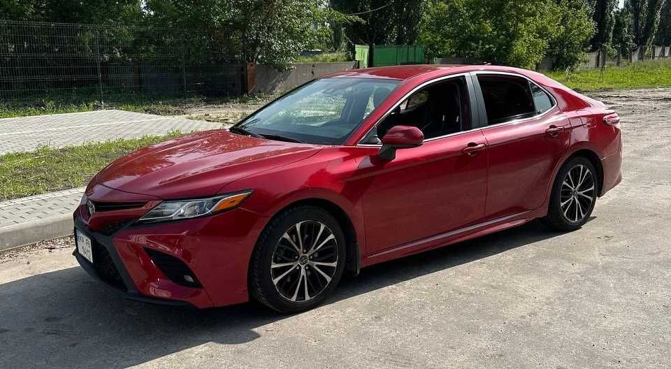 Toyota Camry Hybrid 70 Авто под выкуп в рассрочку