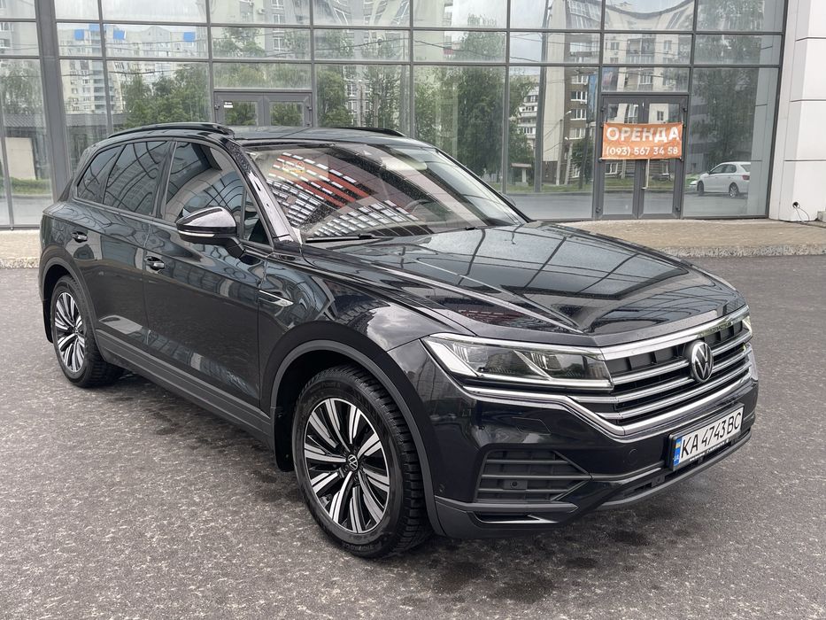 Продам VW Touareg 2021