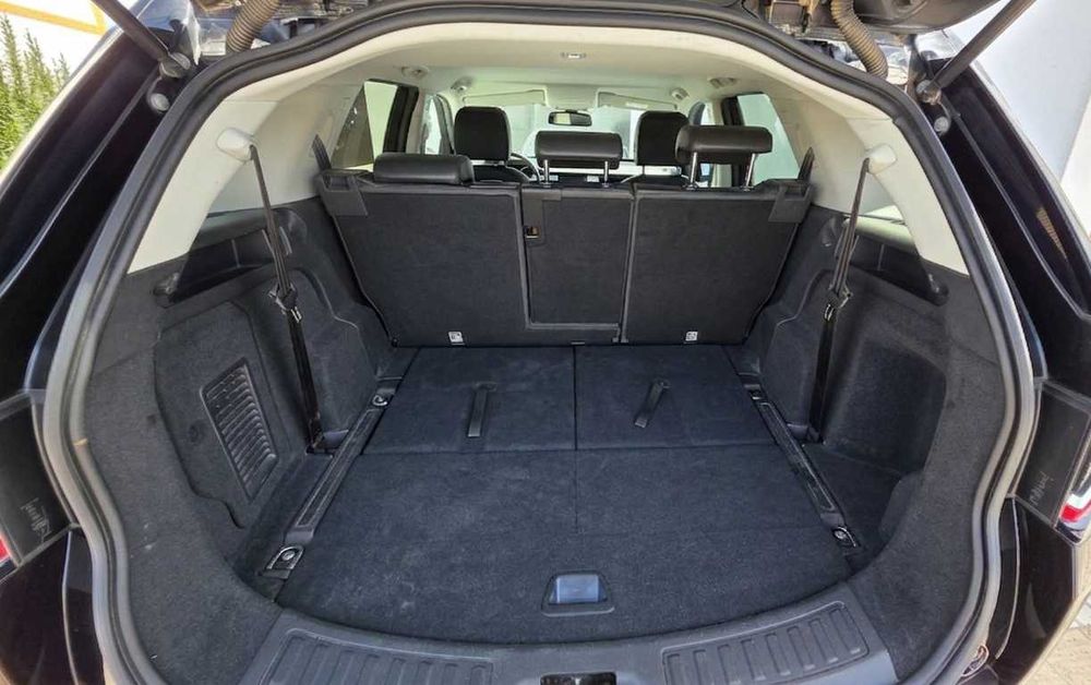 Land Rover 2.0 - 7 Lugares Cx Automática