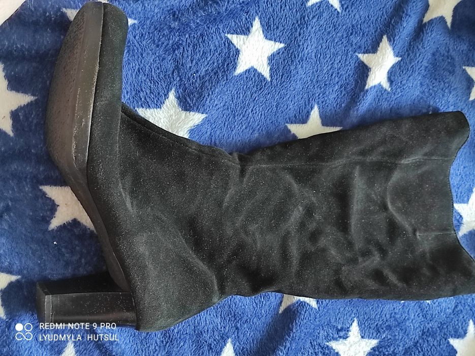 Утеплені нубукові чоботи