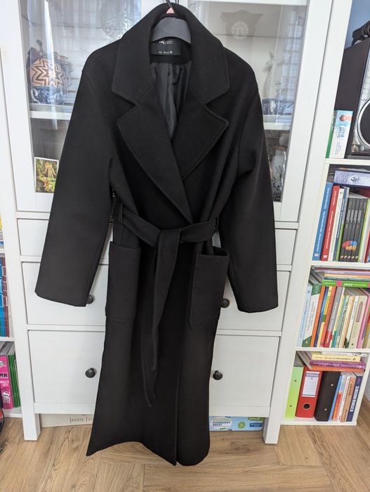 Czarny płaszcz MIDI flauszowy 36 sinsay jesień