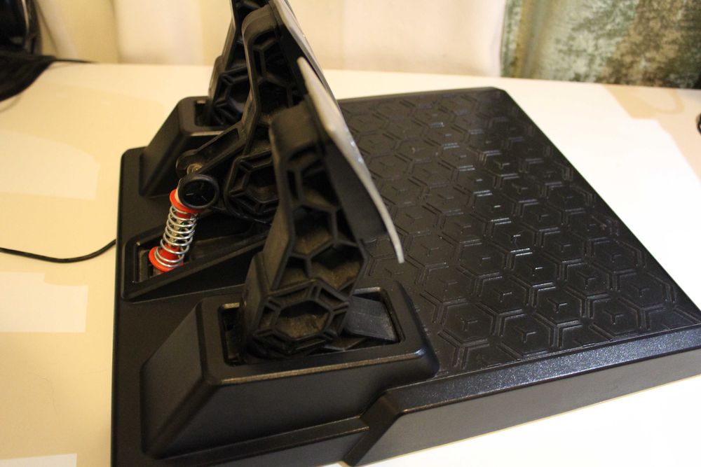 Thrustmaster TMX Pro