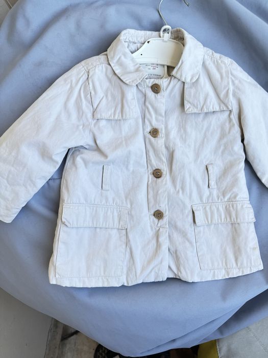 Тренч Zara дитячий на дівчинку 86 розмір