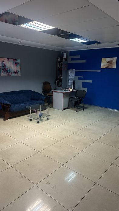 Офісне приміщення в центрі міста (л1