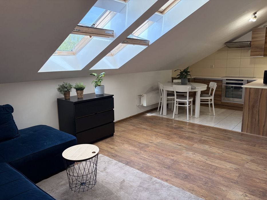 Bezposrednio studio Zgoda  kawalerka apartament komfortowo