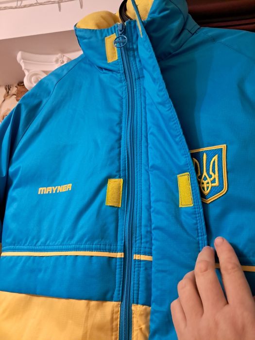 Куртка деми MAYNER. Новая.