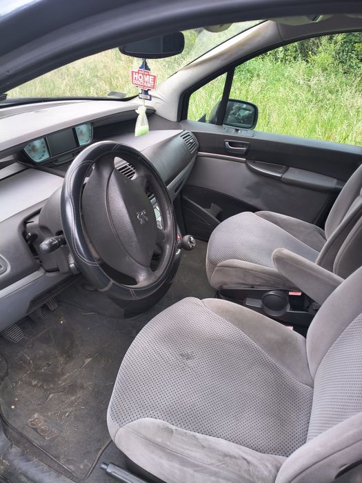Peugeot 807 2003r 2.0HDI