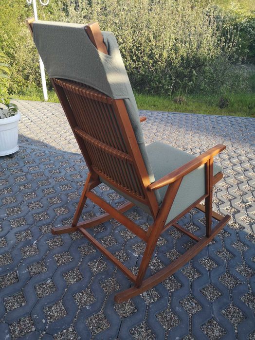 Fotel bujany retro Selman NRD połowa lat 50-tych z litego drewna