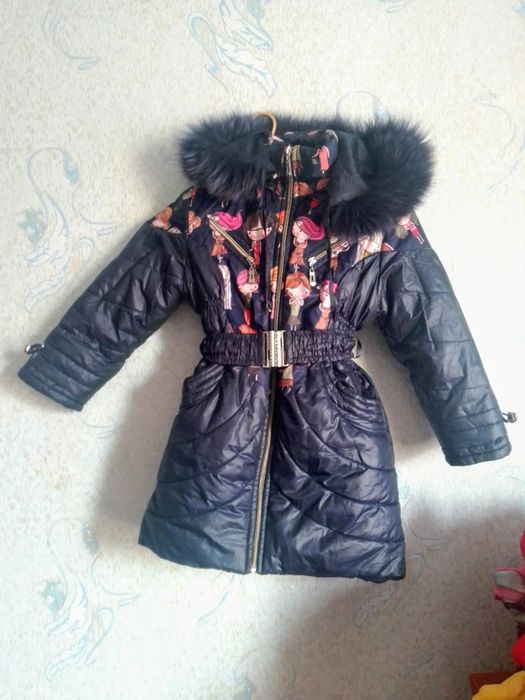 Зимняя куртка пальто  курточка пуховик для девочки 6-7 лет
