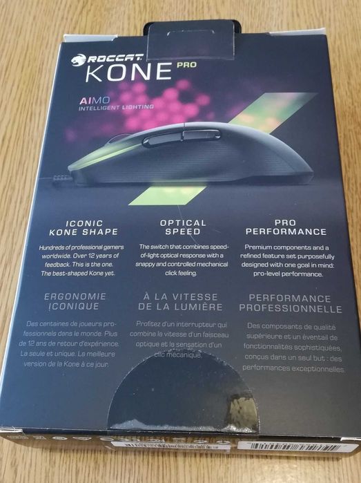 Rato Gaming ROCCAT Kone Pro (19000 dpi - Preto)