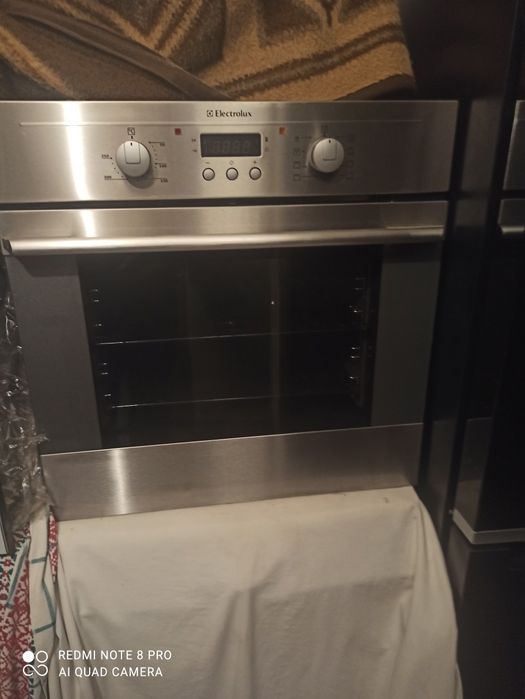 Духова піч Electrolux. Привезена з Європи.
