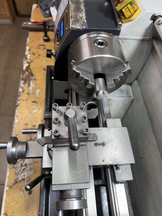 Токарний верстат ARDOTECH WM210Е*600мм, 1100W (вал 14 мм) ТВ