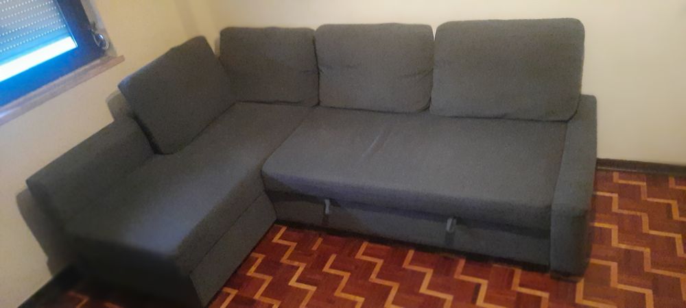 Sofá-cama de canto c/arrumação