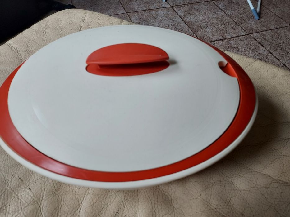 Terrina Tupperware genuíno