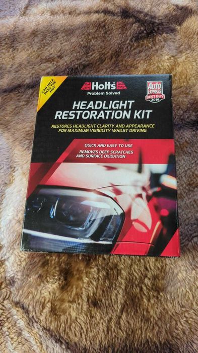 zestaw do regeneracji lamp reflektorów aut HOLTS