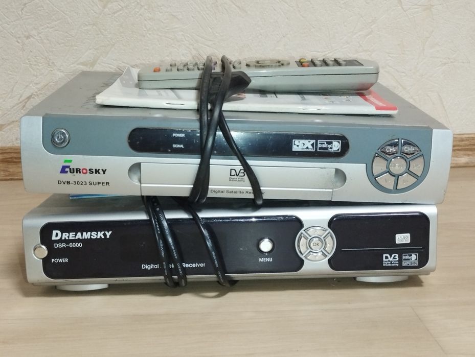 Спутниковое ТВ DVD плеер
