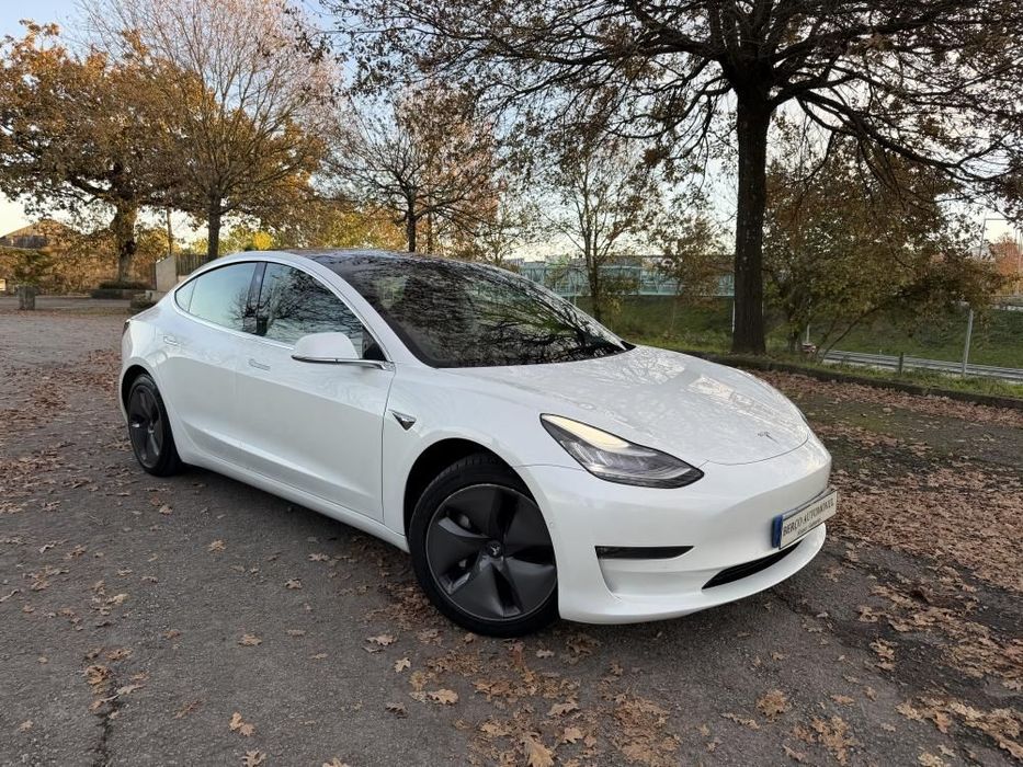 Tesla Model 3 Long-Range Dual Motor AWD